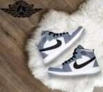 Nike Stylish Comfortable Lightweight Shoe Sneakers For Men 3
