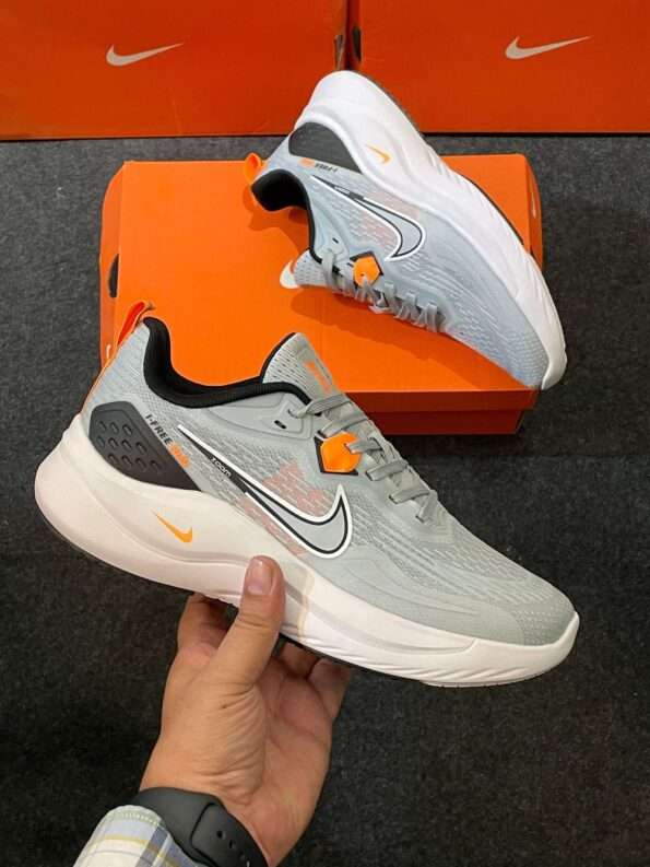 Nike-Zoom-I-Free-Run-MenS-Running-Shoe-Gray